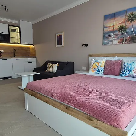 Verano Deluxe * Burgasz